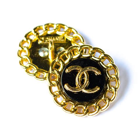 Chanel Button Vintage 